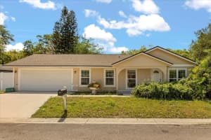 704 BRIARWOOD DRIVE, WINTER SPRINGS, FL 32708 Sold 05/15/25