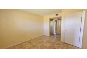 462 FAIRWAYS CIRCLE, OCALA, FL 34472 - MLS#MFRO6292310