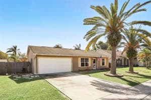 2098 HEDGEROW CIRCLE, OCOEE, FL 34761 Sold 05/05/25