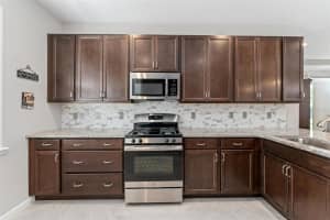 193 OLD MOSS CIRCLE, DELAND, FL 32724 Sold 09/19/25