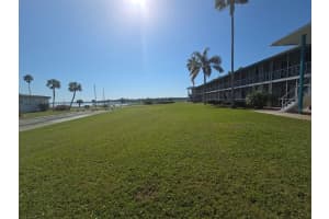1600 LAKE PARKER DRIVE, LAKELAND, FL 33805 - MLS#MFRO6292569