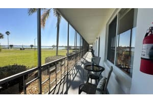 1600 LAKE PARKER DRIVE, LAKELAND, FL 33805 - MLS#MFRO6292569