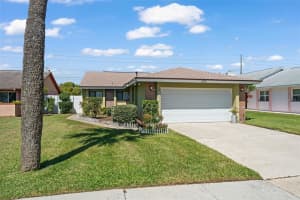 335 KANTOR BOULEVARD, CASSELBERRY, FL 32707 Sold 04/17/25