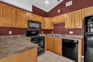 205 TWISTING TRAIL, ORLANDO, FL 32825 Sold 05/30/25
