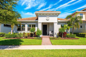 10255 BEECHWOOD LANE, ORLANDO, FL 32832 Sold 06/24/25