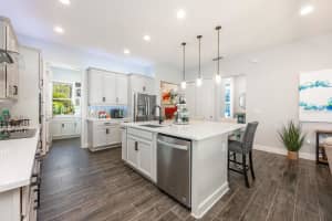 10255 BEECHWOOD LANE, ORLANDO, FL 32832 Sold 06/24/25