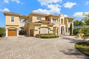 225 Magnolia St, WINDERMERE