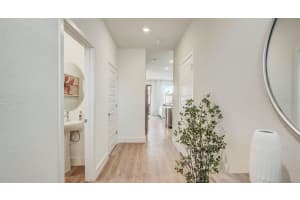 8044 GULFSTREAM COURT, LAKEWOOD RANCH, FL 34202 - MLS#MFRO6292771