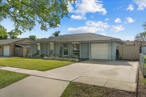 3840 CEDARWAXWING AVENUE, ORLANDO, FL 32822 Sold 05/09/25