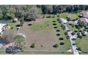 175 Lakeside Dr E, PORT ORANGE