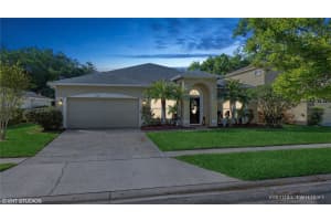 2412 STONE CROSS CIRCLE, ORLANDO, FL 32828 Sold 04/30/25
