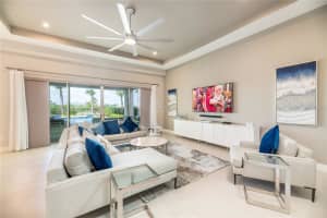 960 JACK NICKLAUS COURT, KISSIMMEE, FL 34747 Sold 07/01/25