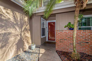 670 POST OAK CIRCLE, ALTAMONTE SPRINGS, FL 32701 Sold 06/03/25