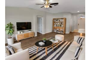6721 SOMERSET GARDEN WAY, APOLLO BEACH, FL 33572 Sold 06/12/25