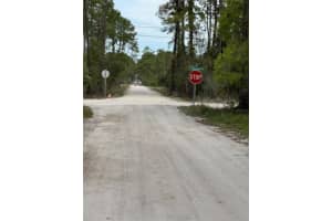 EAST PKWY, DELAND, FL 32724 Sold 04/22/25