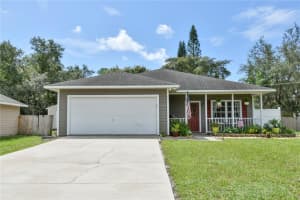 271 11TH STREET, CHULUOTA, FL 32766 Sold 07/22/25