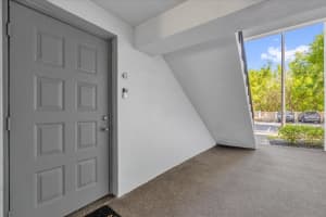 8217 SUN SPRING CIRCLE, ORLANDO, FL 32825 Sold 08/01/25