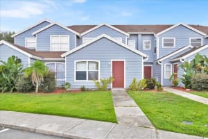 751 Caribbean Dr #front Unit, DAVENPORT