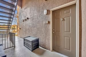 6137 METROWEST BOULEVARD, ORLANDO, FL 32835 Sold 04/29/25