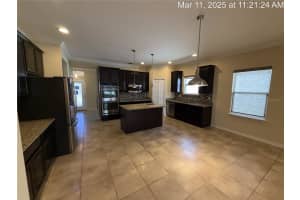 2815 MOONSTONE BEND, KISSIMMEE, FL 34758 Sold 10/10/25
