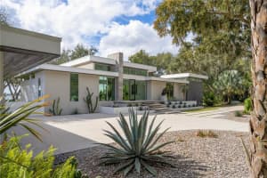 180 Brigham Rd Nw, WINTER HAVEN