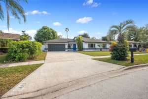 825 COQUINA COURT, ORLANDO, FL 32807 Sold 06/20/25