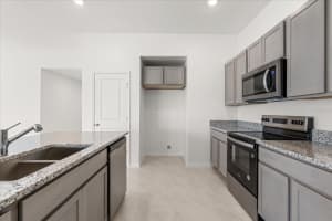 640 ROYAL PALM DRIVE, DUNDEE, FL 33838 Sold 08/08/25