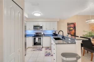 692 SEABROOK COURT, ALTAMONTE SPRINGS, FL 32714 Sold 05/14/25