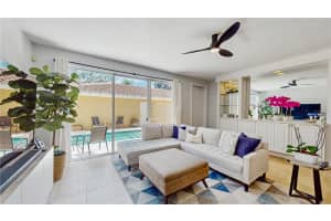 11811 JAMES BAY DRIVE, ORLANDO, FL 32827 Sold 05/09/25