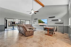 218 NETTLEWOOD LANE, FERN PARK, FL 32730 - MLS#MFRO6293962