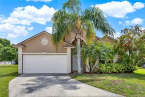 9920 KONA ISLE COURT, ORLANDO, FL 32817 Sold 07/25/25