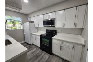 200 AFTON SQUARE, ALTAMONTE SPRINGS, FL 32714 - MLS#MFRO6294078