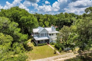 23730 FRANKLIN AVENUE, SORRENTO, FL 32776 Sold 08/22/25