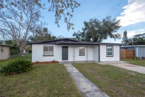 913 LAKE AVENUE, EDGEWATER, FL 32132 Sold 08/14/25