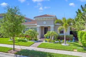 10399 MACDUFF DRIVE, ORLANDO, FL 32832 - MLS#MFRO6294136