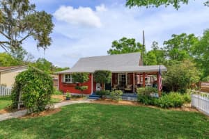 1010 CLAYTON STREET, MOUNT DORA, FL 32757 Sold 06/30/25