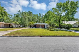 2416 BUCKINGHAM AVENUE, LAKELAND, FL 33803 Sold 05/16/25