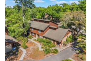 1013 LOVE LANE, APOPKA, FL 32703 Sold 05/08/25