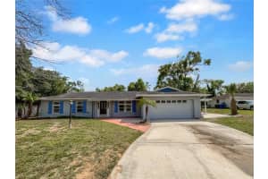 211 KINGS ROW, SEFFNER, FL 33584 Sold 04/25/25