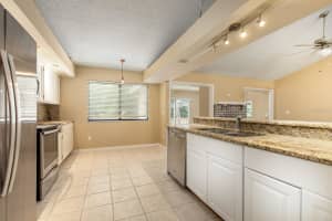 2132 MAJESTIC WOODS BOULEVARD, APOPKA, FL 32712 Sold 08/04/25