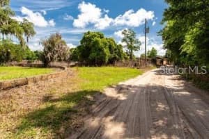 1121 135TH PLACE, CITRA, FL 32113 Sold 07/18/25