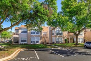 682 YOUNGSTOWN PARKWAY, ALTAMONTE SPRINGS, FL 32714 Sold 05/14/25