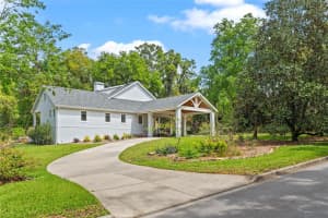 1417 OLYMPIA AVENUE, MOUNT DORA, FL 32757 Sold 06/01/25