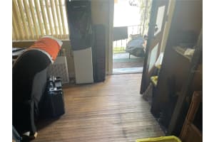 742 CANOVIA AVENUE, ORLANDO, FL 32804 Sold 04/16/25