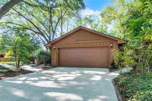 1 VILLAGE DRIVE, OVIEDO, FL 32765 Sold 09/25/25