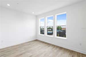 2354 ADDALIA ALLEY, ORLANDO, FL 32804 Sold 04/30/25