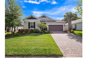 1151 Lakeside Estates Dr, APOPKA