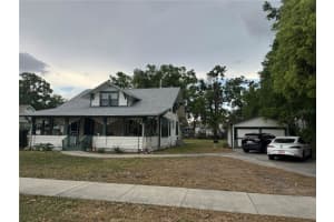 561 W Minneola Ave, CLERMONT