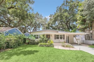 1806 JANICE AVENUE, ORLANDO, FL 32803 Sold 07/03/25