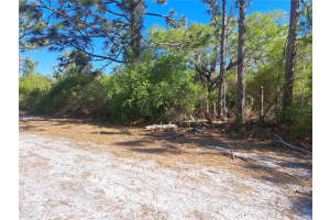 5 EL DORADO DRIVE, INDIAN LAKE ESTATES, FL 33855 - MLS#MFRO6294850